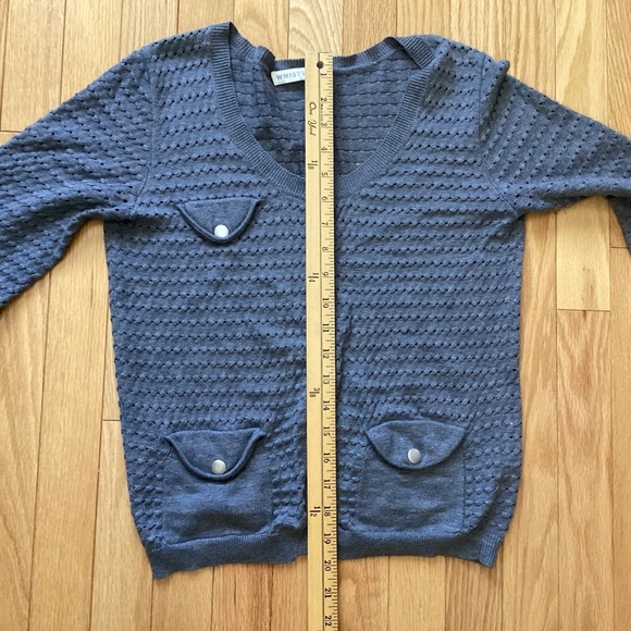 Whistles (London-based brand) Pointelle Grey Cotton & Wool Cardigan Size 4 - Picture 11 of 13